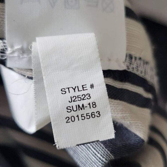 Madewell Pull-On Shorts in Evelyn Stripe Medium - Picture 4 of 4